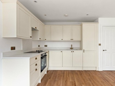 2 bedroom apartment for rent in The Bayle, Folkestone, CT20