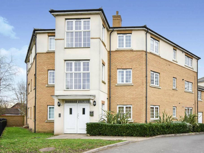 2 bedroom apartment for sale in Chelmer Road, Chelmsford, Essex, CM2