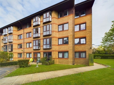2 bedroom apartment for sale in Lansdowne Gardens, Bournemouth, BH1