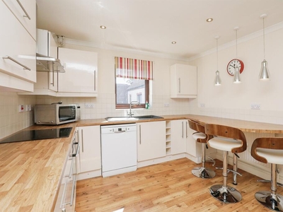 2 bedroom apartment for sale in Mulberry Close, Norwich, NR3