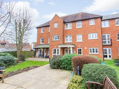 2 bedroom apartment for sale in Roper Road, Canterbury, CT2