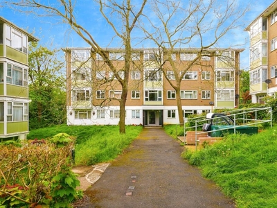 2 bedroom apartment for sale in Southfield Park, OXFORD, OX4