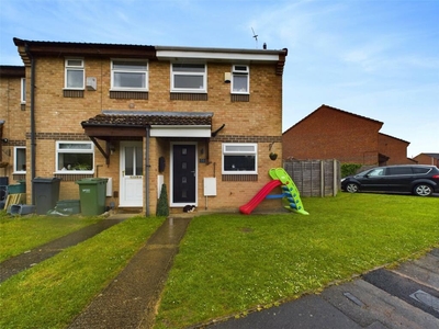 2 bedroom end of terrace house for sale in Maple Close, Hardwicke, Gloucester, Gloucestershire, GL2