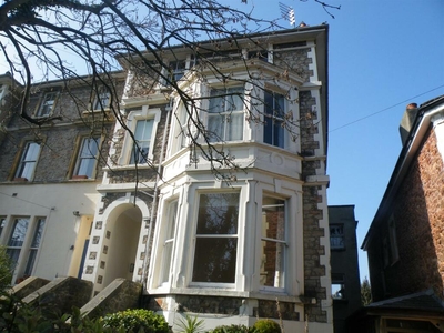 2 bedroom flat for rent in Abbotsford Road, Redland, Bristol, BS6