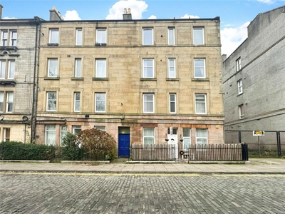 2 bedroom flat for rent in Dickson Street, Edinburgh, Midlothian, EH6
