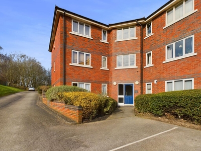 2 bedroom flat for rent in Highgates Close, Warrington, WA5