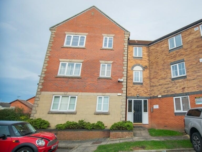2 bedroom flat for rent in Lancelot Court, Hull, East Riding Of Yorkshire, HU9