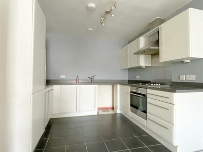 2 bedroom flat for rent in Orme Road - Central Location, BN11