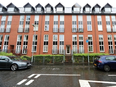 2 bedroom flat for rent in Randolph Gate, Glasgow, G11