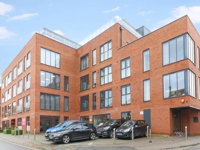 2 bedroom flat for sale in The Beer Cart Building, City Centre, CT1