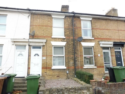 2 bedroom house for rent in Bower Street, MAIDSTONE, ME16