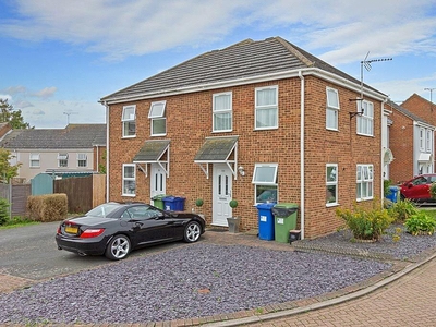 2 bedroom semi-detached house for rent in Wadham Place, Sittingbourne, Kent, ME10