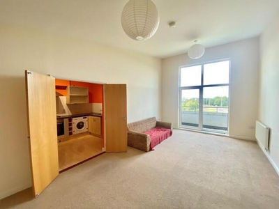 2 Bedroom Shared Living/roommate Great Cambourne Cambridgeshire