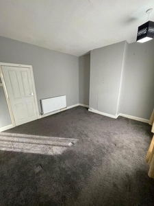 2 bedroom terraced house for rent in Palmer Street, Doncaster, DN4