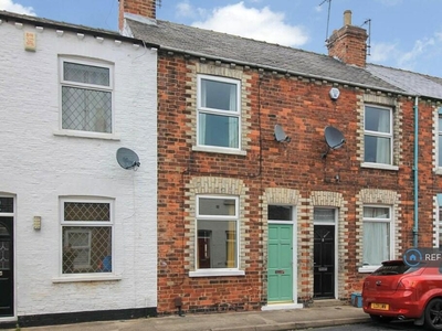 2 bedroom terraced house for rent in Stamford Street East, York, YO26