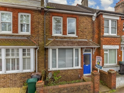 2 bedroom terraced house for sale in Coombe Road, Brighton, East Sussex, BN2
