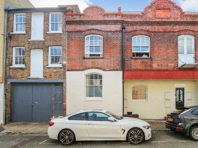 2 bedroom terraced house for sale in Foundry Street, Brighton, East Sussex. BN1 4AT, BN1