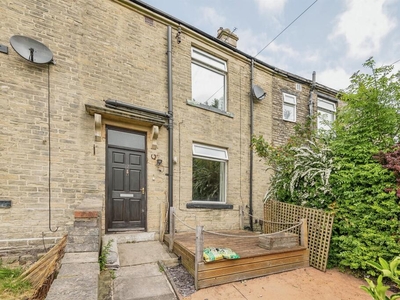 2 bedroom terraced house for sale in Mount Pleasant, Buttershaw, Bradford, BD6
