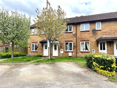 2 bedroom terraced house for sale in Muncaster Gardens, East Hunsbury, Northampton NN4