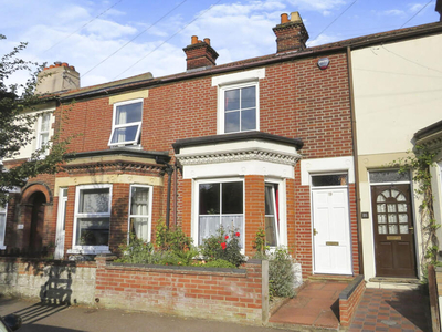 2 bedroom terraced house for sale in Trafford Road, Norwich, NR1