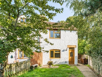 3 Bed Cottage For Sale in Banbury, Oxfordshire, OX16 - 5125044