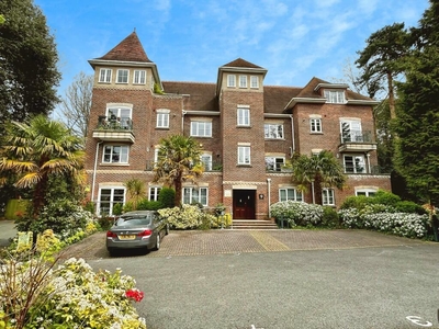 3 bedroom apartment for sale in Branksome Wood Road, BOURNEMOUTH, Dorset, BH2