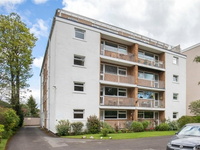 3 bedroom apartment for sale in Star Court, Pittville Circus Road, Cheltenham, GL52