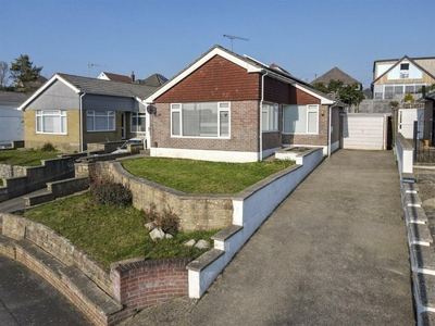 3 bedroom detached bungalow for sale in Haymoor Road, Oakdale, Poole, BH15