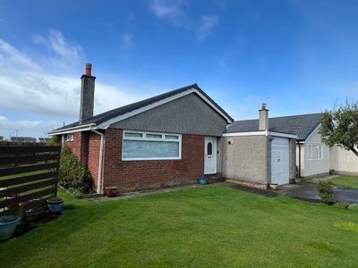 3 bedroom detached bungalow for sale in Strathord Place, Moodiesburn, G69 0NA, G69