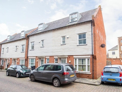 3 bedroom detached house for sale in Barton Mill Road, Canterbury, CT1