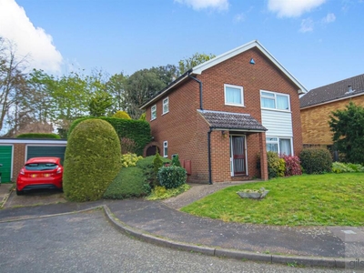 3 bedroom detached house for sale in Clovelly Drive, Hellesdon, NR6