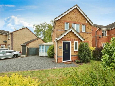 3 bedroom detached house for sale in Lime Tree Close, Lincoln, LN6