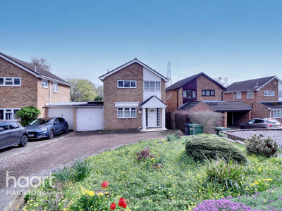 3 bedroom detached house for sale in Marston Drive, Maidstone, ME14