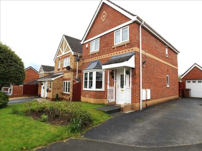 3 bedroom detached house for sale in Penport Grove, Blurton, Stoke on Trent, ST3