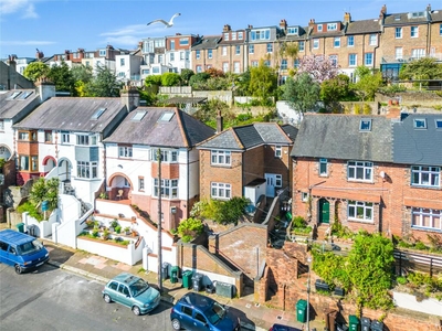 3 bedroom detached house for sale in Stanmer Park Road, Brighton, East Sussex, BN1