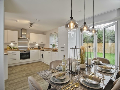 3 bedroom detached house for sale in Tai Cae'r Castell, Rumney, Cardiff, CF3