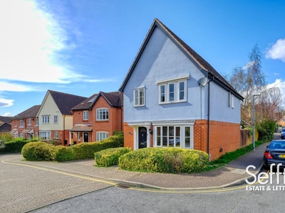 3 bedroom detached house for sale in Vane Close, Thorpe St. Andrew, NR7