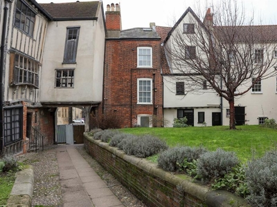 3 bedroom duplex for sale in Opposite the Cathedral, Norwich, NR3