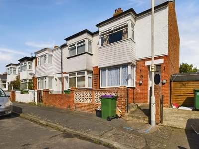 3 bedroom end of terrace house for rent in Postling Road, Folkestone, CT19