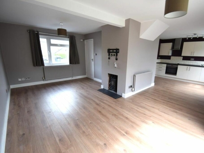 3 bedroom house for rent in Tiling Road, Horfield, BS10