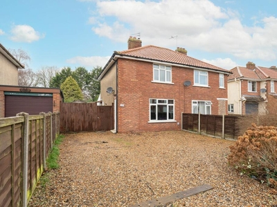 3 bedroom semi-detached house for sale in Cozens-Hardy Road, Norwich, NR7