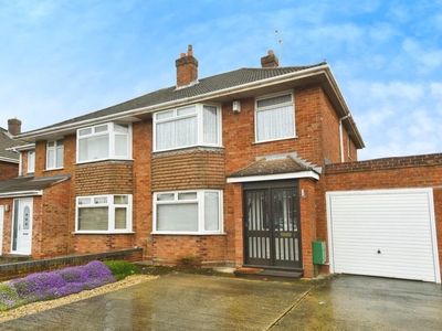 4 bedroom semi-detached house for sale in Crawley Avenue, Swindon, SN3