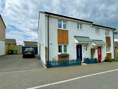 3 bedroom semi-detached house for sale in Elburton, Plymouth, PL9