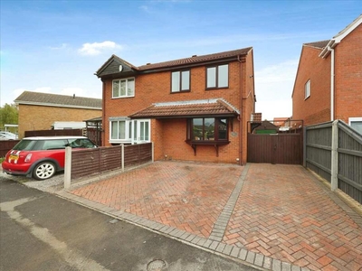 3 bedroom semi-detached house for sale in Montaigne Crescent, Lincoln, LN2