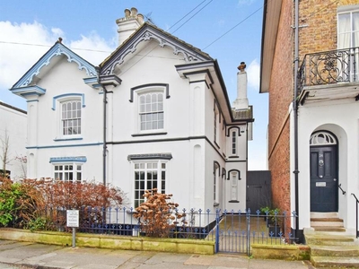 3 bedroom semi-detached house for sale in Orchard Street, Canterbury, CT2