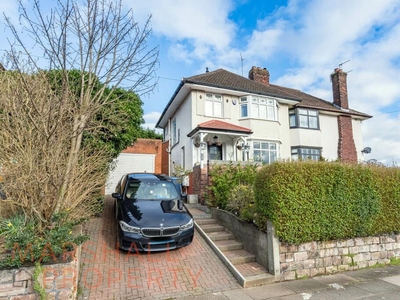 3 bedroom semi-detached house for sale in Quarry Street, Woolton, L25