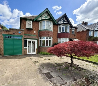 3 bedroom semi-detached house for sale in Southam Road, Hall Green, B28
