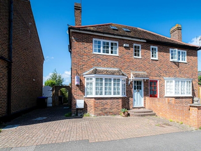 3 bedroom semi-detached house for sale in St. Peters Lane, Canterbury, CT1