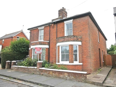 3 bedroom terraced house for rent in Norman Road, Canterbury, CT1