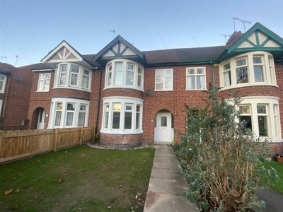 3 bedroom terraced house for sale in Allesley Old Road, Chapelfields, Coventry, CV5